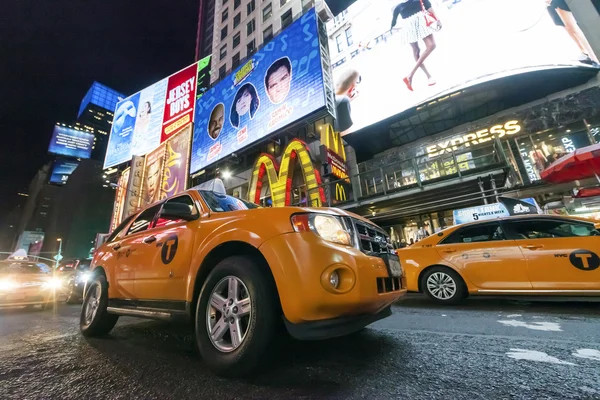 Нью-Йорк, США - Таймс-сквер — стокове фото