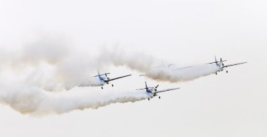 Airshow'da Uçan Boğalar Akrobasi Takımı 