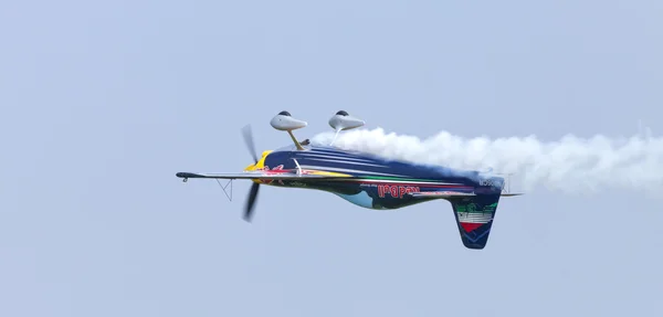 Peter Besenyei from Hungary on the Airshow "The Day on Air" — Stock Photo, Image