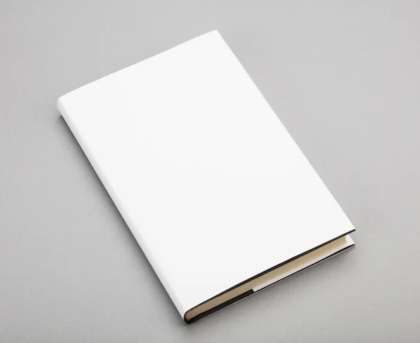 Livro em branco capa branca 5,5 x 8 in — Fotografia de Stock