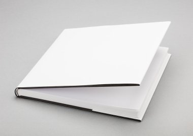 Boş kitap beyaz kapak 8 x 8