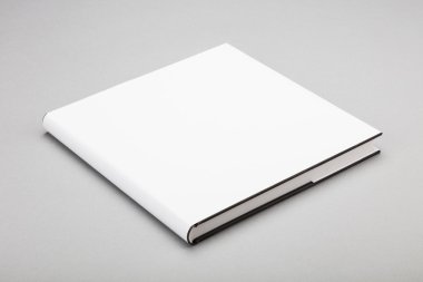 Boş kitap beyaz kapak 8 x 8