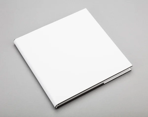 白色的空白书封面 8 x 8 中 — 图库照片