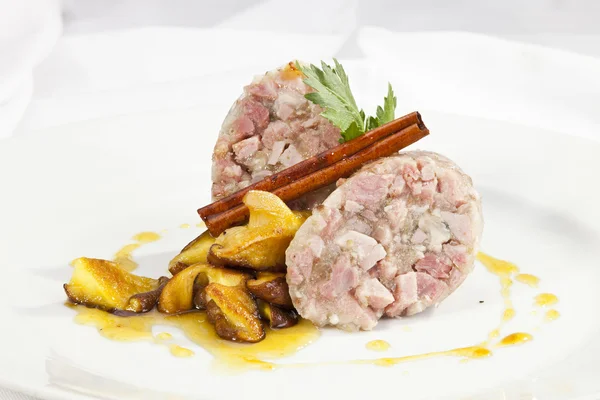 Headcheese con champiñones — Foto de Stock