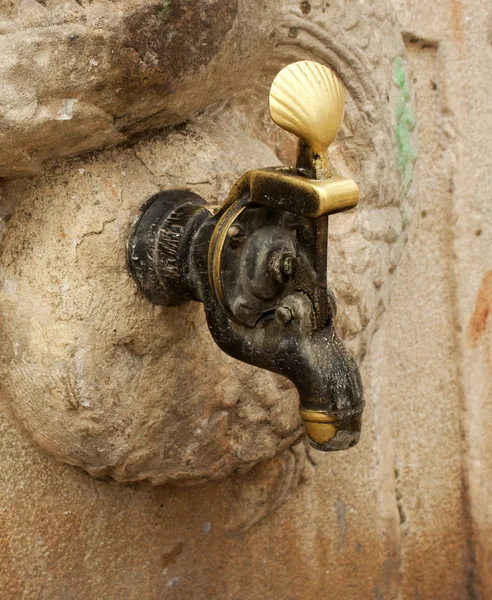 Eau du robinet médiéval — Photo