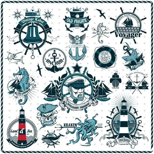 Ensemble d'insignes et d'étiquettes nautiques rétro vintage — Image vectorielle