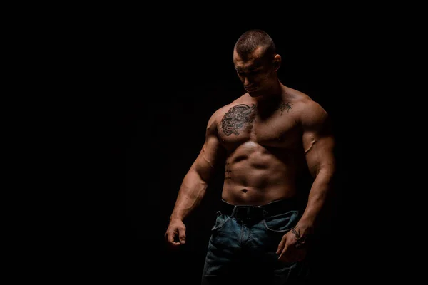 Cuerpo Vista Frontal Bíceps Musculoso Deportista Culturista Aislado Sobre Fondo —  Fotos de Stock