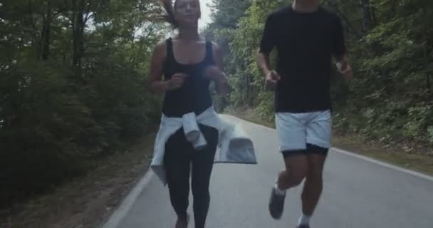 Amis Vont Courir Dans Matinée — Video