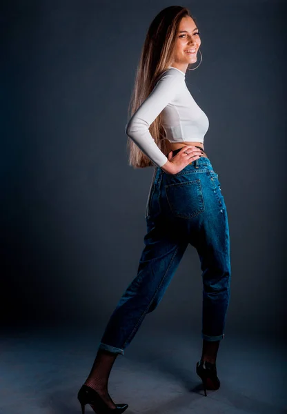 Studio Body Shot Trendy Young Woman Wearing Modern Style Pants — Stock Photo, Image