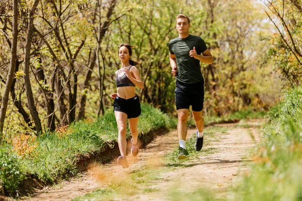 Desporto Pessoas Correndo Parque Juntos Jovem Casal Jogging Treino Livre — Fotografia de Stock