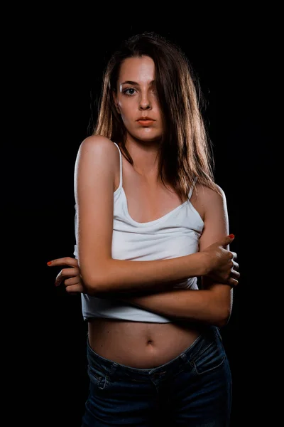 Body Shot Van Een Schoonheid Modern Meisje Dragen Witte Top — Stockfoto
