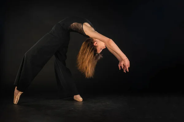 Ballerine Plie Tellement Tout Posant Équilibrant Sur Des Chaussures Pointes — Photo