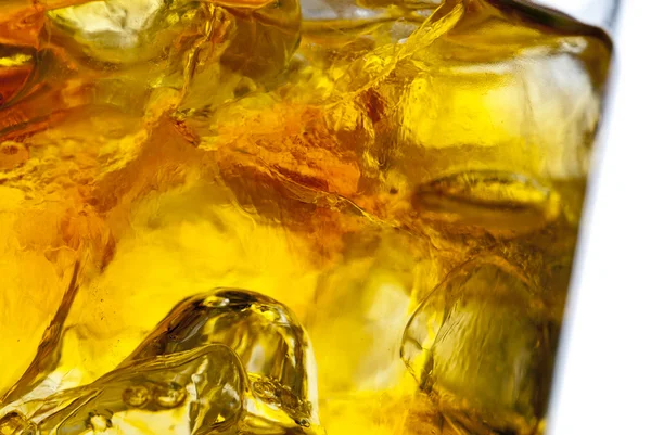 Whisky sobre hielo — Foto de stock gratis