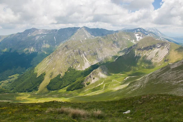 Panoramatický Výhled Vrcholku Monte Bove Sud Marche Regionu Národního Parku — Stock fotografie