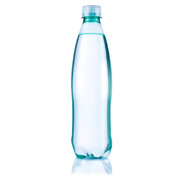 Kunststof Fles Met Gezuiverd Water Een Mineraalwaterflesje Fles Geïsoleerd Witte — Stockfoto