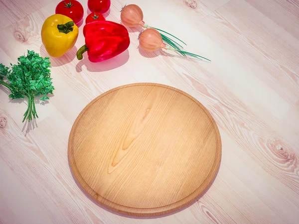 Fingere pizza modello su un tavolo di legno . — Foto Stock