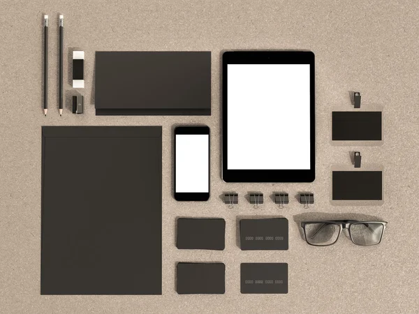 Set di elementi mockup sul tavolo in legno. Modello di business Mockup — Foto Stock