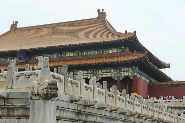 Пекин Китай 2012 Древний Дворцовый Комплекс Резными Каменными Заборами Ступенями — стоковое фото