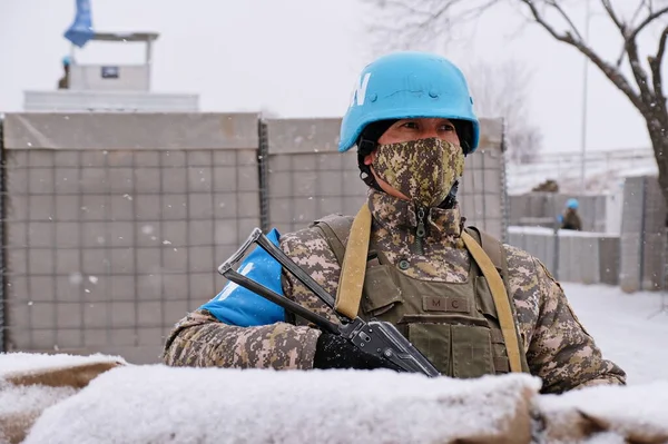 Almaty Kazajstán 2020 Soldados Vigilan Base Onu Realización Ejercicios Mantenimiento — Foto de Stock