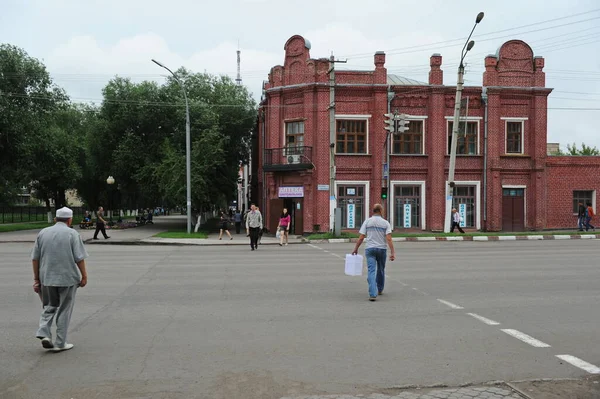 Petropavlovsk Kazajstán 2013 Antiguo Edificio Con Una Valla Situado Centro — Foto de Stock