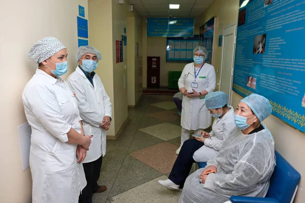 Almaty Kazakhstan 2021 Doctors Lobby Hospital Mass Vaccination Medical Workers — Stock Photo, Image