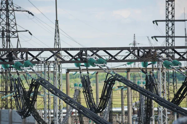 Petropavlovsk Kazakistan 2015 Linee Trasmissione Alta Tensione Con Isolatori Bobine — Foto Stock