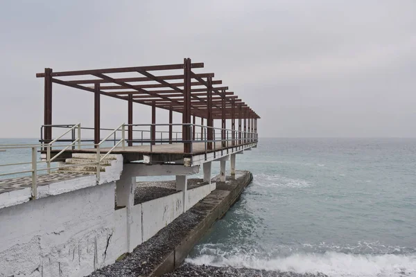 Yalta Crimée 2015 Quai Construit Sur Côte Mer Noire — Photo