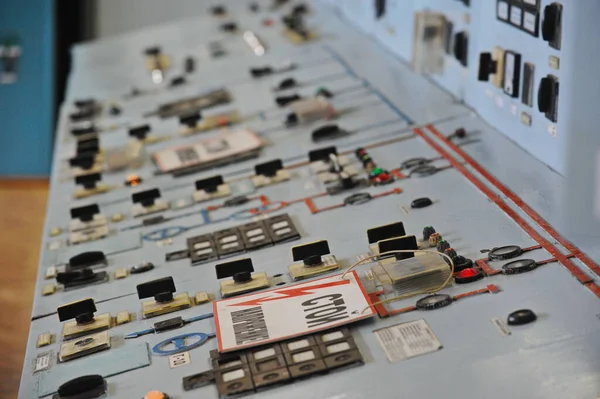 Almaty Cazaquistão 2015 Medidores Interruptores Sensores Pressão Painel Controle Usina — Fotografia de Stock