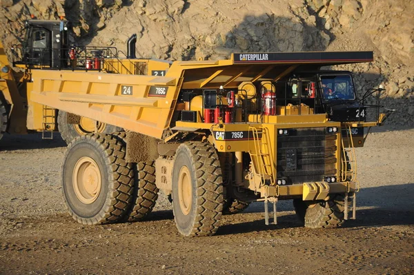 East Kazakhstan Region Kazakhstan 2015 Mining Unloading Copper Ore Quarry — Stock Photo, Image