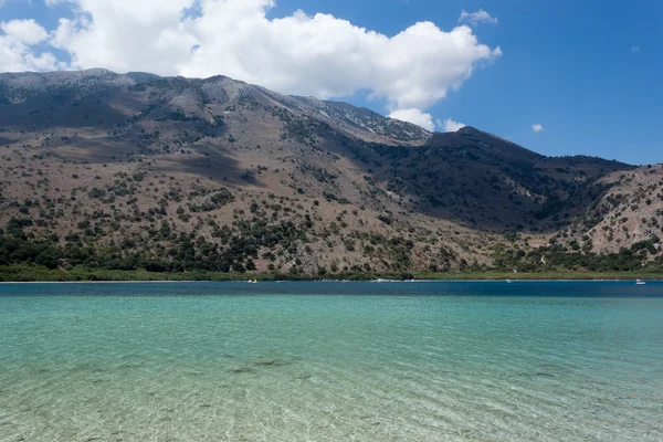 Kournasmeer - het grootste zoetwatermeer — Stockfoto