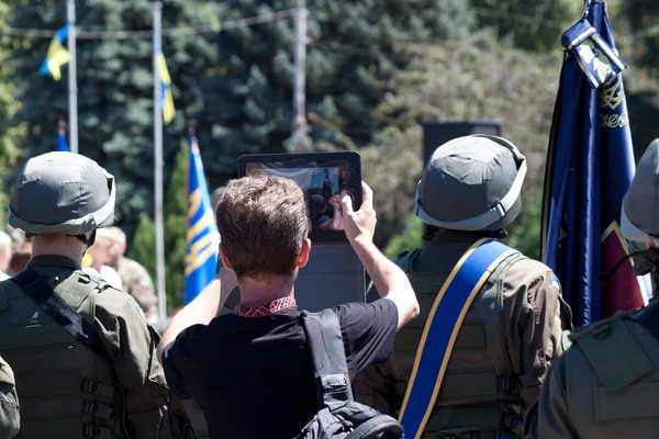 Niezidentyfikowana osoba Zdjęcia tabletu — Zdjęcie stockowe