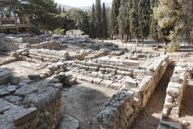 Kandiye güneyinde Knossos Sarayı kalıntıları