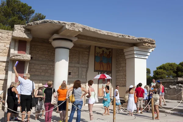 Ruines du palais Knossos, au sud d'Héraklion — Photo