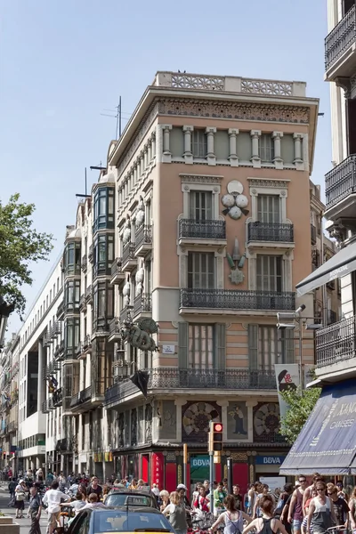 Architektura na La Rambla w Barcelonie — Zdjęcie stockowe