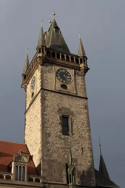 Věž radnice Staroměstském náměstí — Stock fotografie