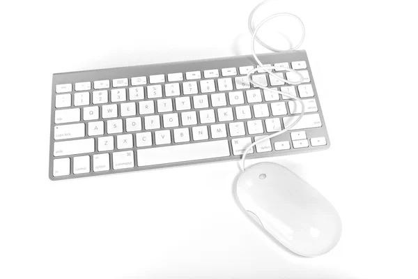 Πληκτρολόγιο υπολογιστή και ποντίκι — Φωτογραφία Αρχείου