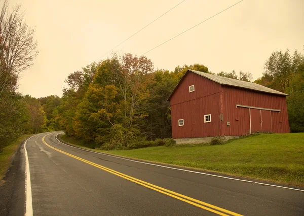 Rode schuur (Vermont) — Stockfoto