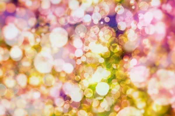 Magischer Hintergrund mit Farbe Festlichen Hintergrund mit natürlichen Bokeh und helle goldene Lichter. Vintage Magic Hintergrund — Stockfoto