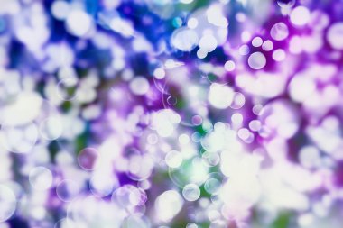 Festival arka plan. Glitter vintage ışıklar arka ışıklı defocused.