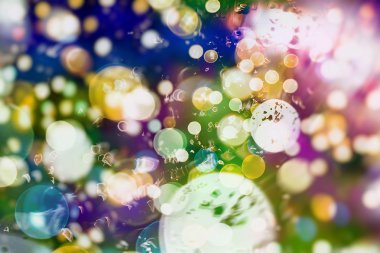 Festival arka plan. Glitter vintage ışıklar arka ışıklı defocused.