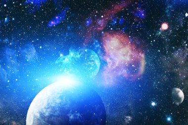 Uzayda inanılmaz güzel bir galaksi. Bulutsu gecesi gökkuşağı renklerinde yıldızlı gökyüzü. Çok renkli dış uzay. Bu görüntünün elementleri NASA tarafından desteklenmektedir.