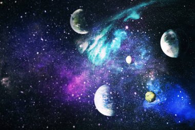 Evren yıldız, nebula ve galaksiyle dolu. Bilim kurgu sanatı. Bu görüntünün elementleri NASA tarafından desteklenmektedir.