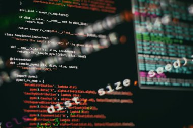 Programlama, analiz, geliştirme, algoritma ve doğrulama gibi bilgisayar programlarının orijinal formülasyonu için bir süreçtir.