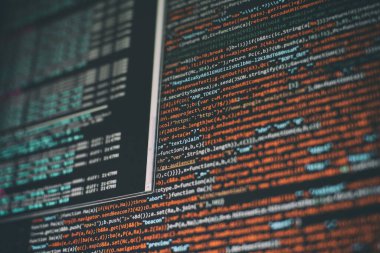 Soyut bilgi teknolojisi geçmişi. Modern teknoloji ekran konsepti. Sığ derinlikteki makro ekran görüntüsü.