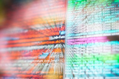 Soyut bilgisayar kodları. Yazılım geliştiricisinin kod ekranı programlanıyor. Yazılım Programlama Çalışma Zamanı. Kod metni tamamen benim tarafımdan yazıldı ve oluşturuldu.