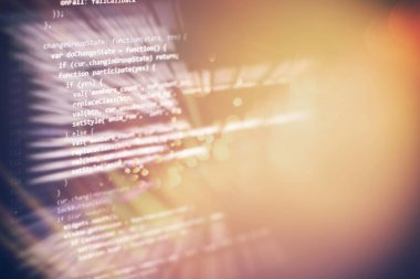 Analiz, geliştirme, algoritmalar ve doğrulama gibi bilgisayar programlarının orijinal hesaplama problemi için işlem