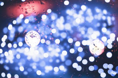 Doğal Bokeh ve parlak altın ışık şenlikli arka plan. Vintage sihirli arka plan rengi ile