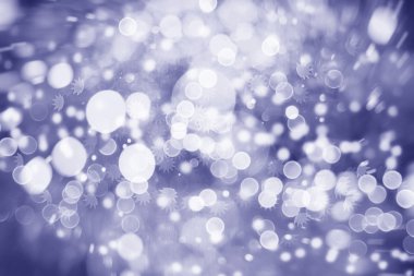 Doğal Bokeh ve parlak altın ışık şenlikli arka plan. Vintage sihirli arka plan rengi ile