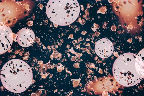 Doğal Bokeh ve parlak altın ışık şenlikli arka plan. Vintage sihirli arka plan rengi ile