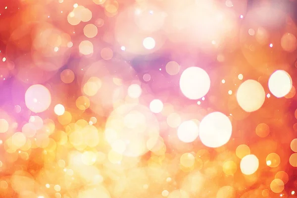 Festlicher Hintergrund mit natürlichem Bokeh und leuchtend goldenen Lichtern. Vintage magischen Hintergrund mit Farbe — Stockfoto